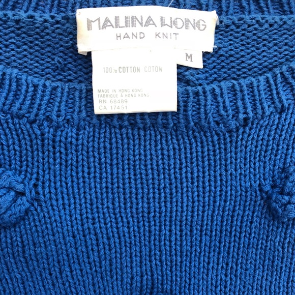 Fuzzy ball appliqué sweater - Picture 5 of 5